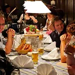 Hubertushoehe Otel Pentling