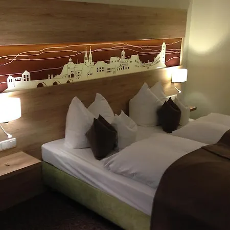 Hubertushoehe Pentling