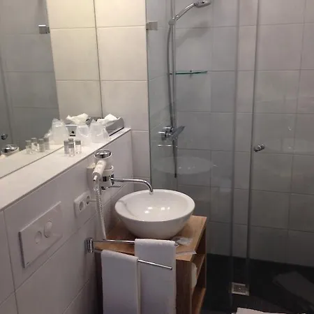 Hubertushohe Hotel Pentling